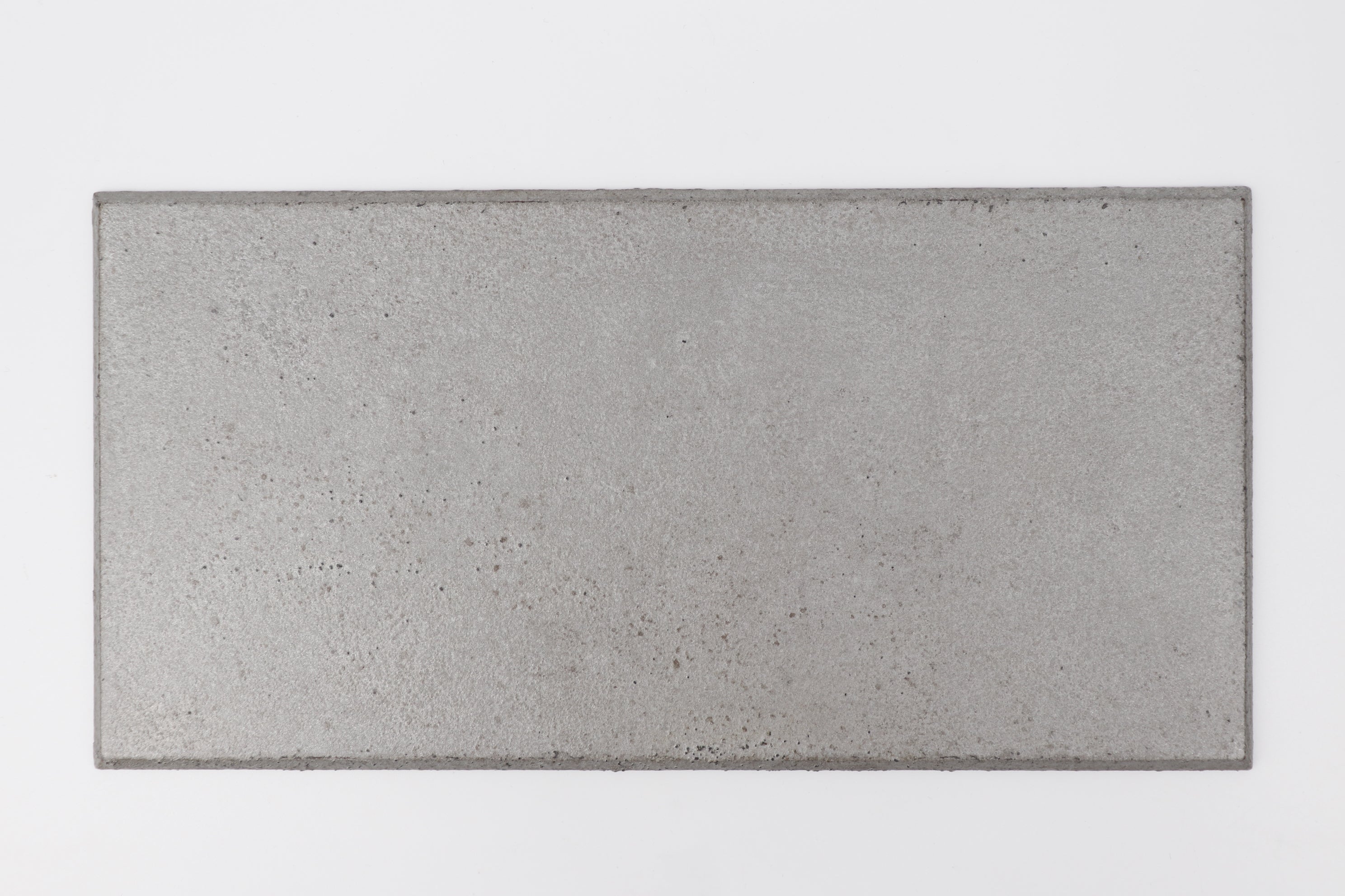Ikkanbari Tray (Aluminum Makiji Finish) – Keiichiro Hayamizu
