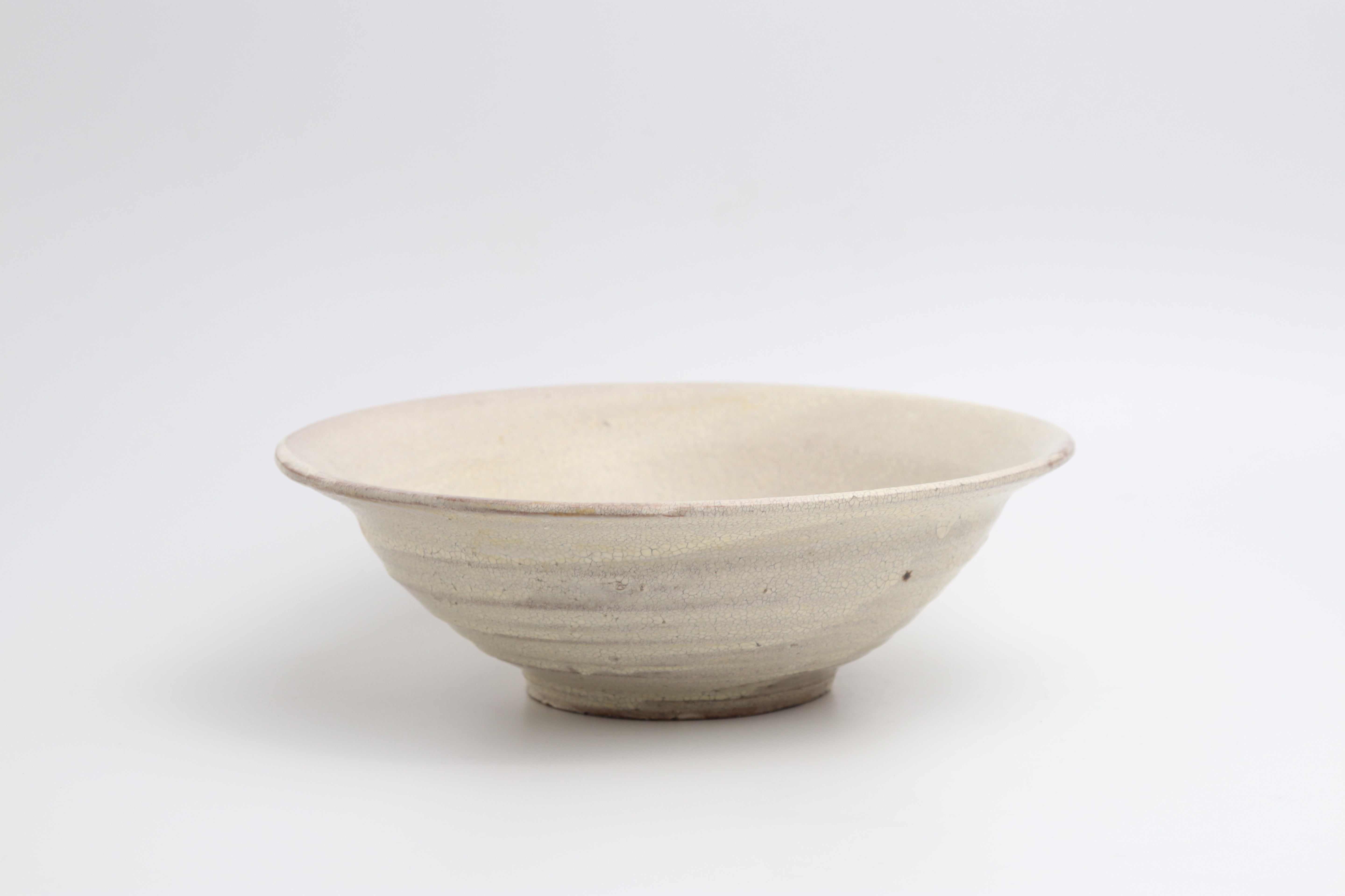 Hat Bowl (White Shirohibite Glaze) – Atsushi Ogata
