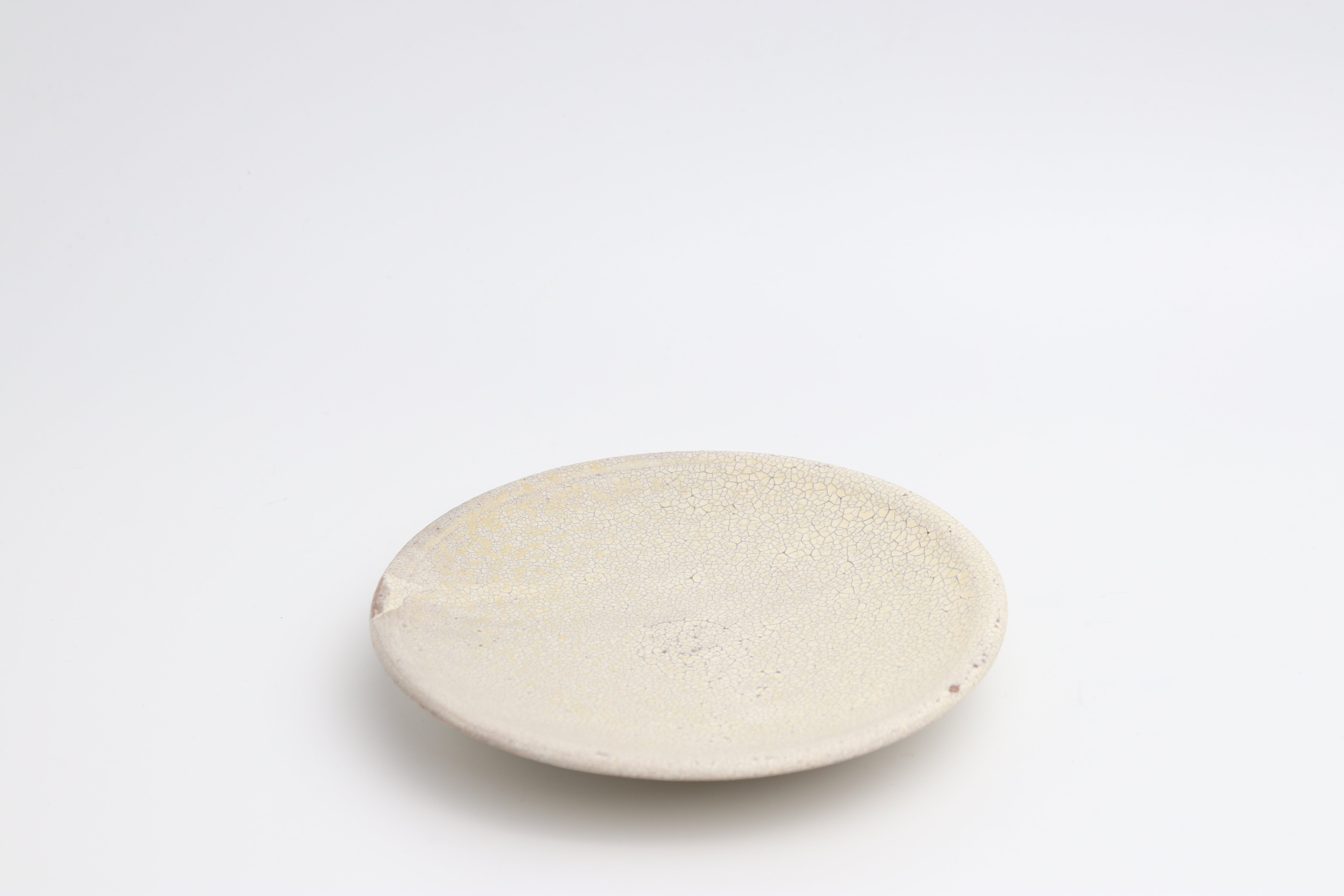 Plate (15cm, White Shirohibite Glaze) – Atsushi Ogata