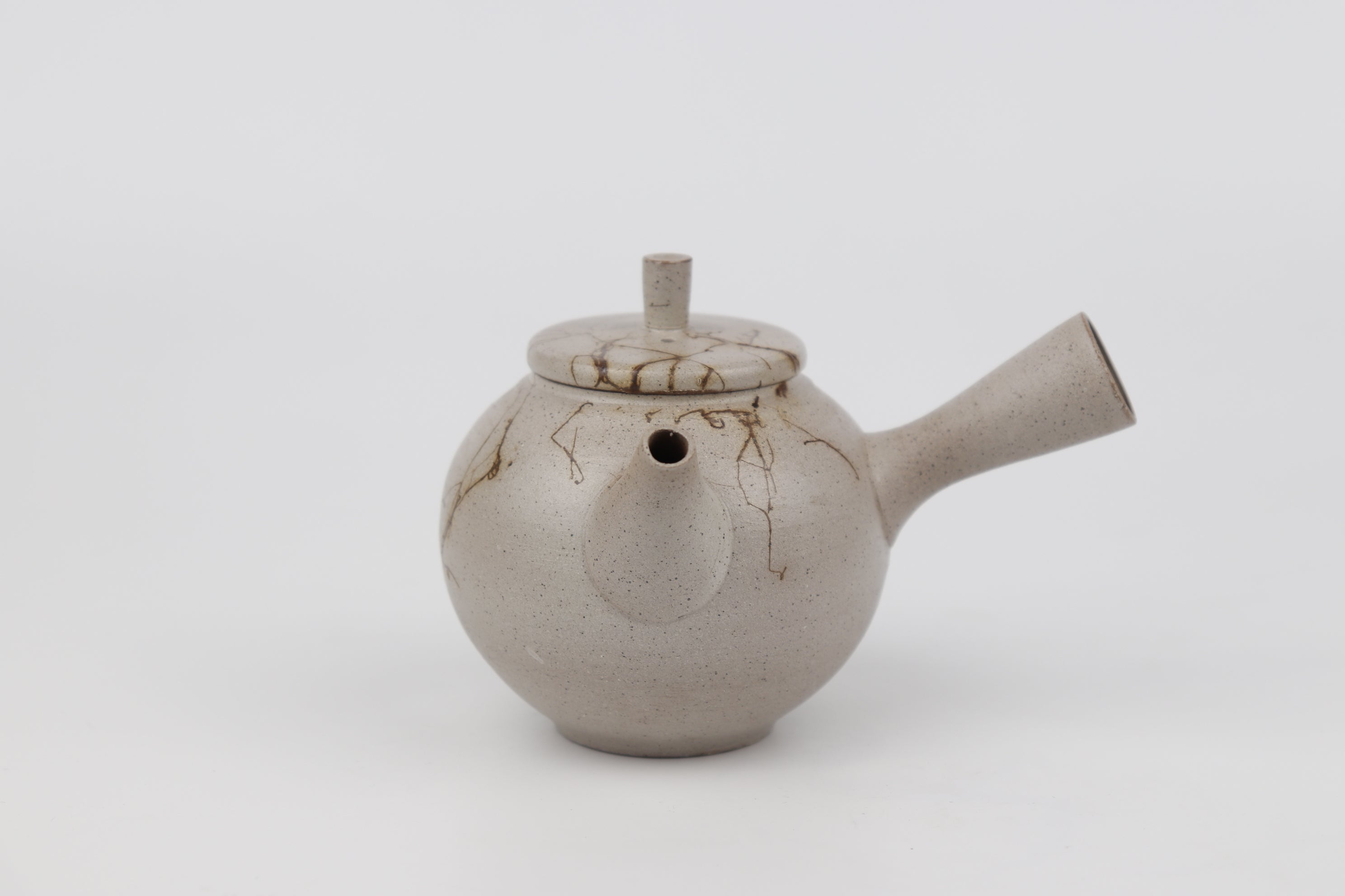 Seiji Ito | Chatsubo – Oyster Shell