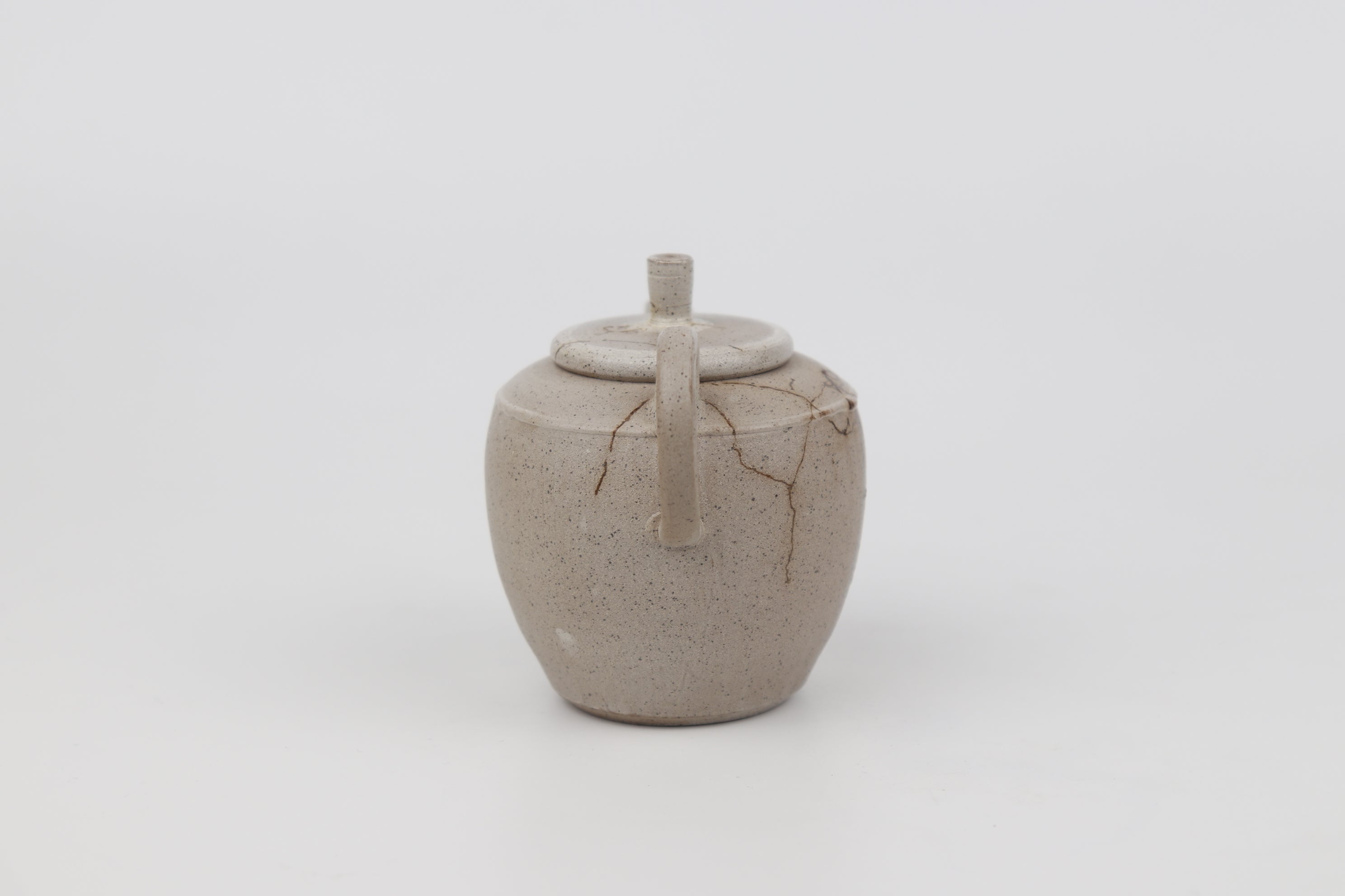 Seiji Ito | Chatsubo – Oyster Shell