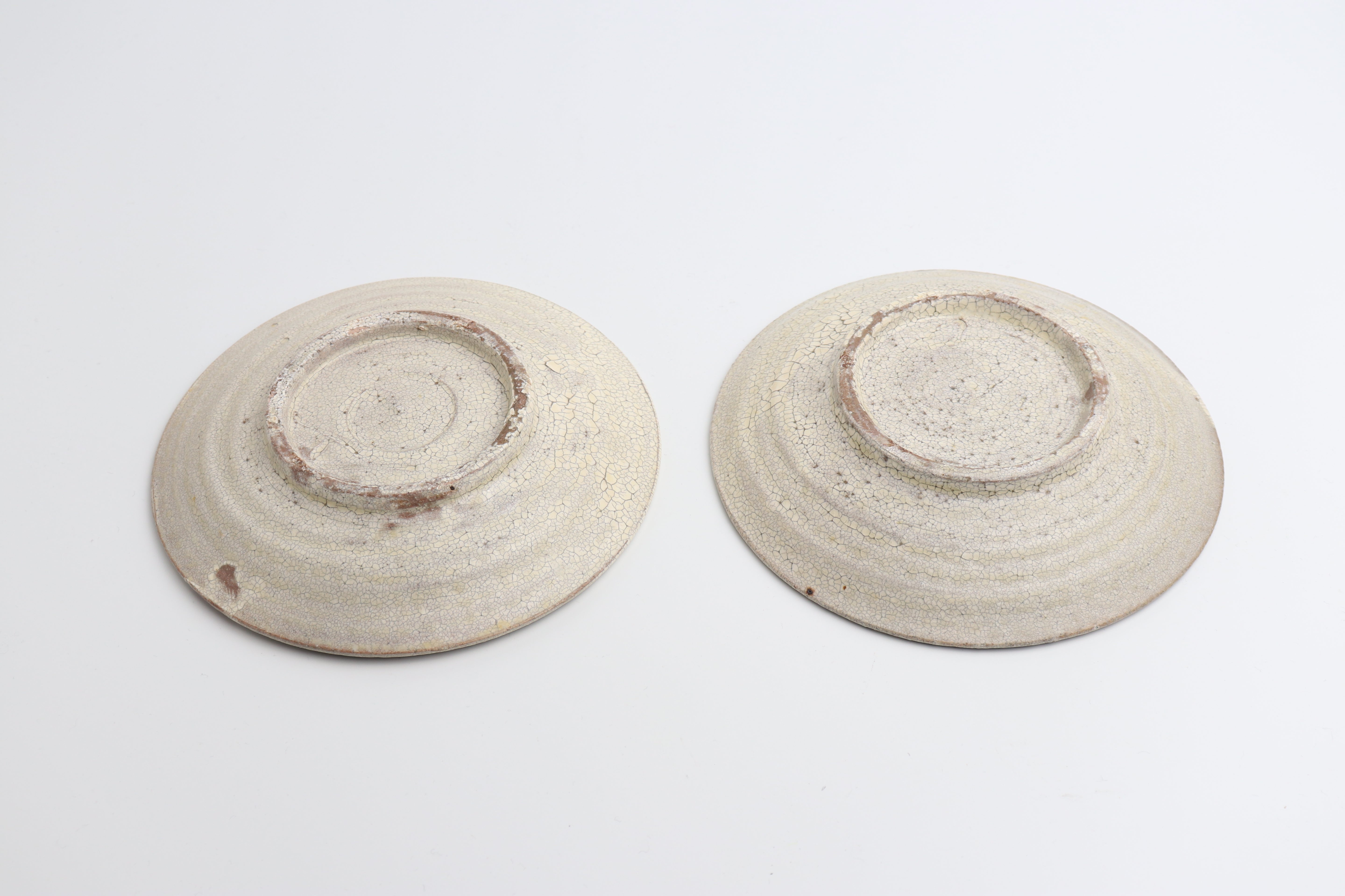 Plate (15cm, White Shirohibite Glaze) – Atsushi Ogata