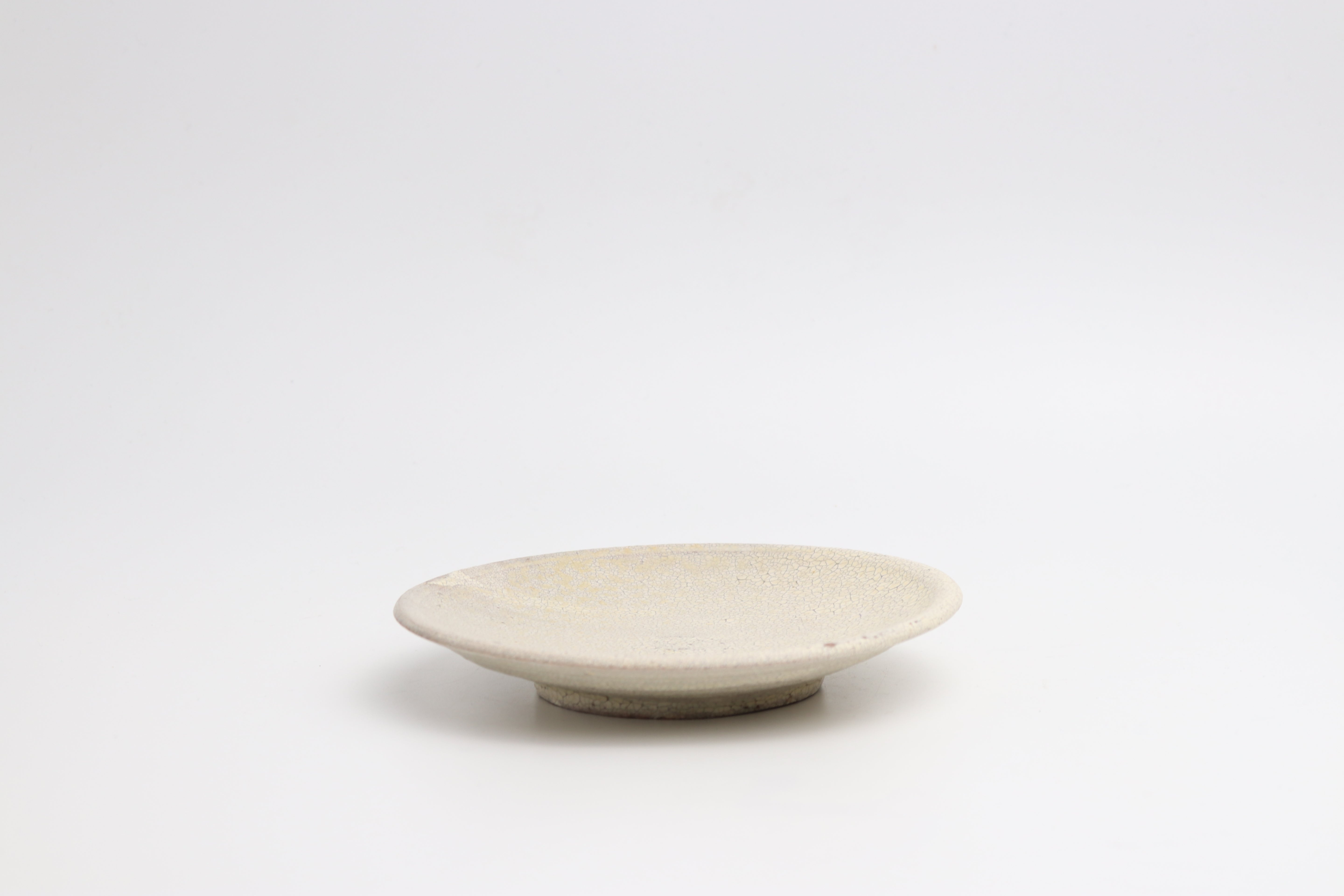 Plate (15cm, White Shirohibite Glaze) – Atsushi Ogata