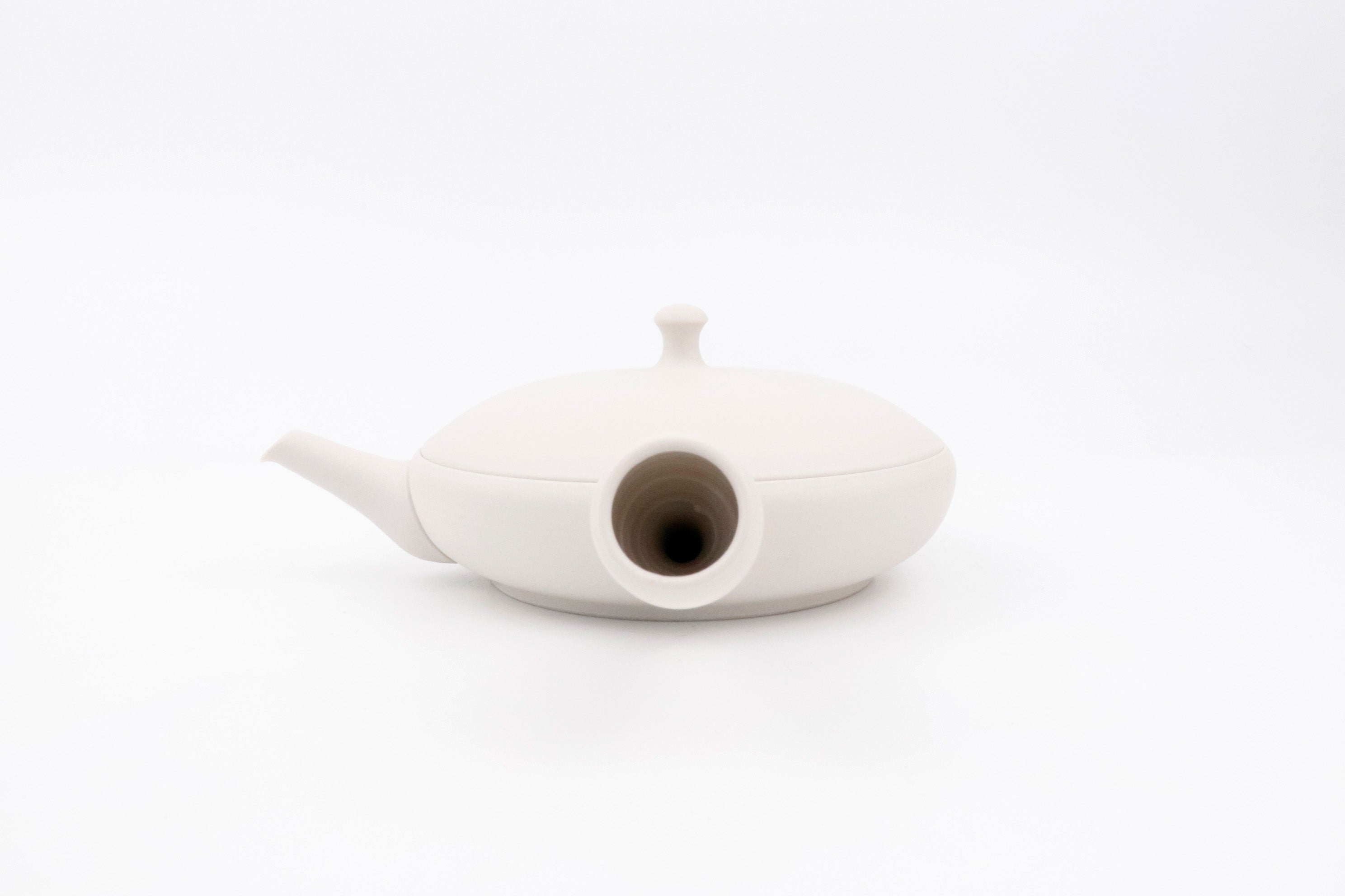 إنها إبريق شاي "Gokuhei Kyusu"