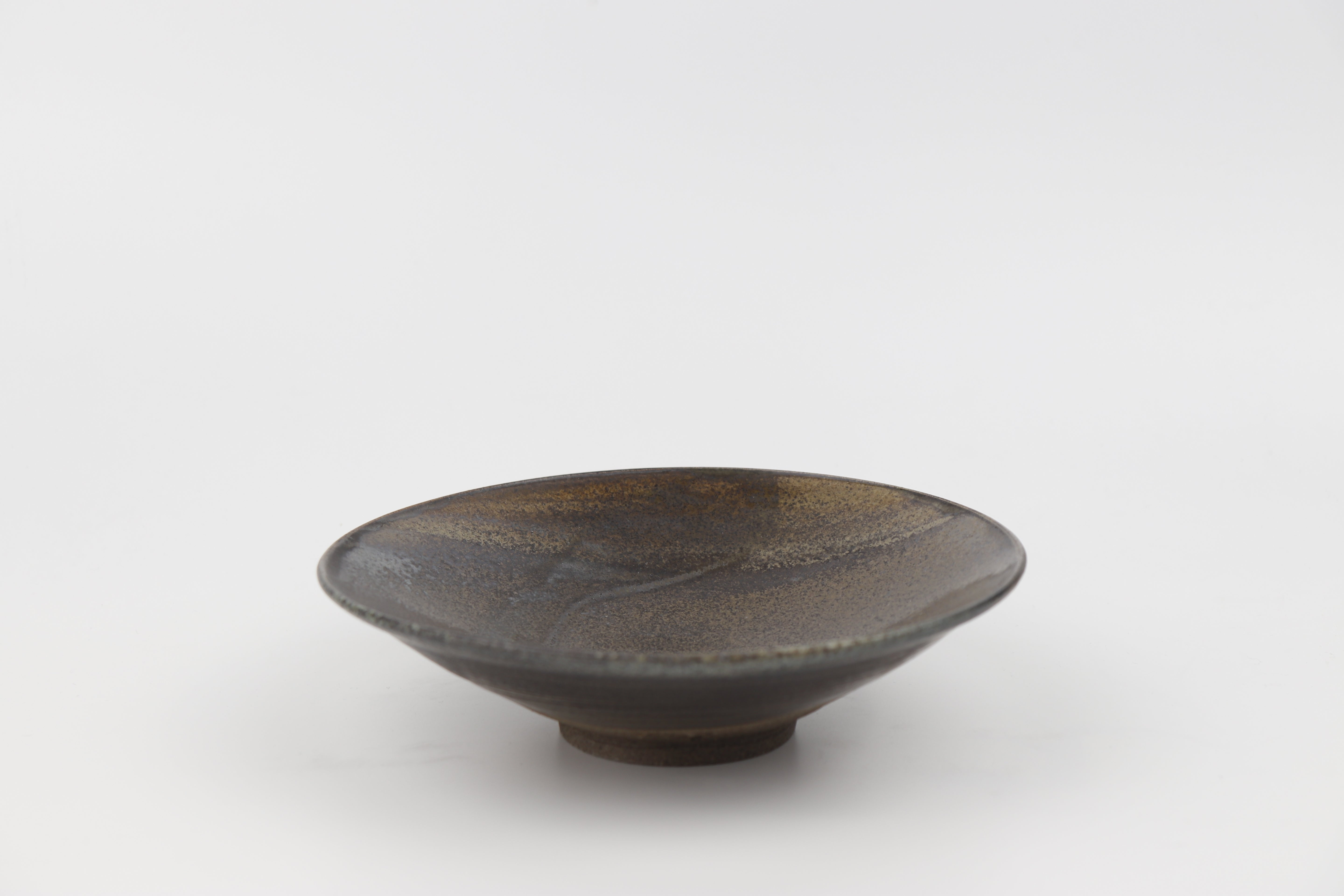 Yukiko Tsuchiya dish 15cm black Karatsu