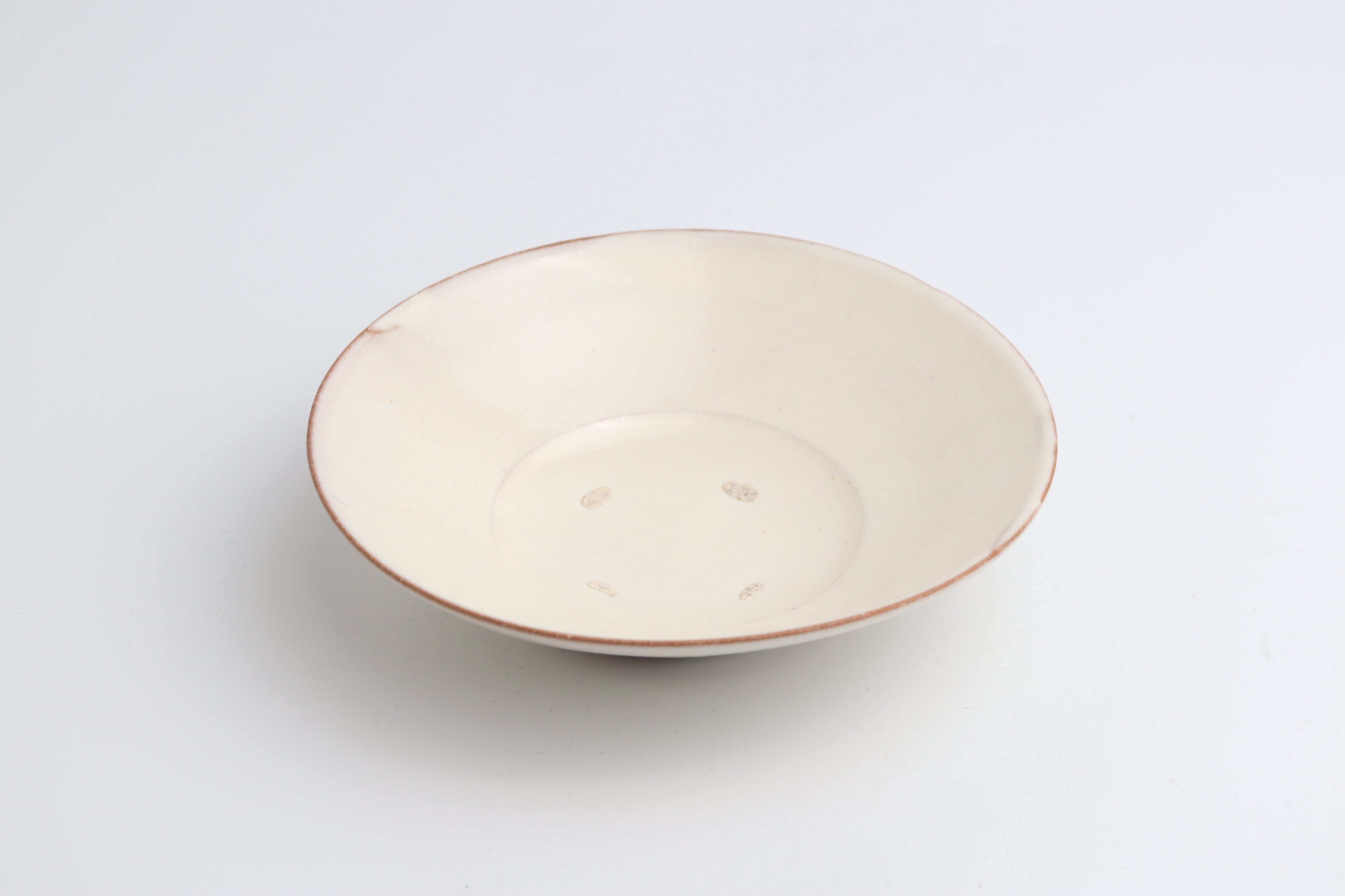 Fuminari Araga dish with brim 18cm