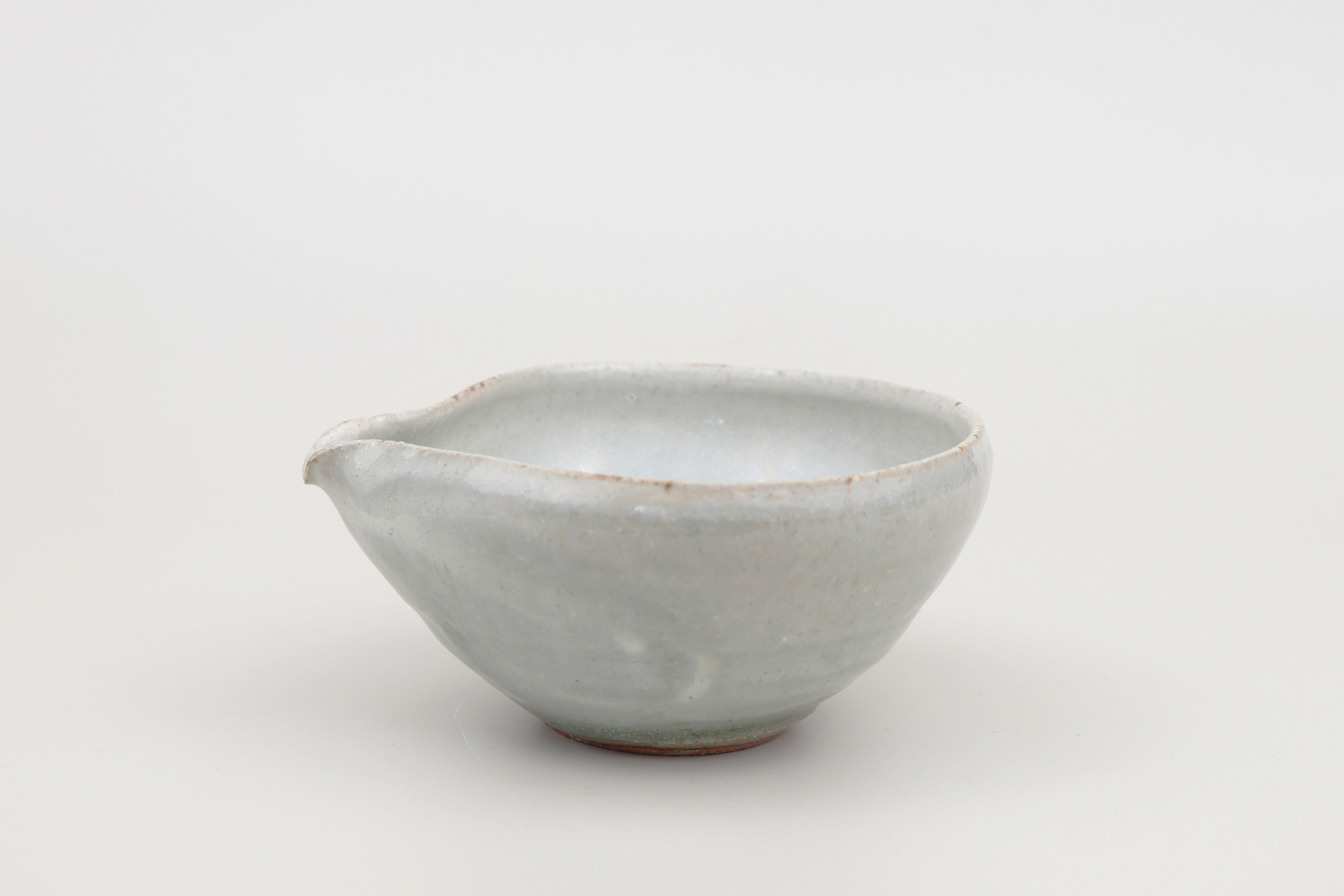 Katakuchi matcha bowl